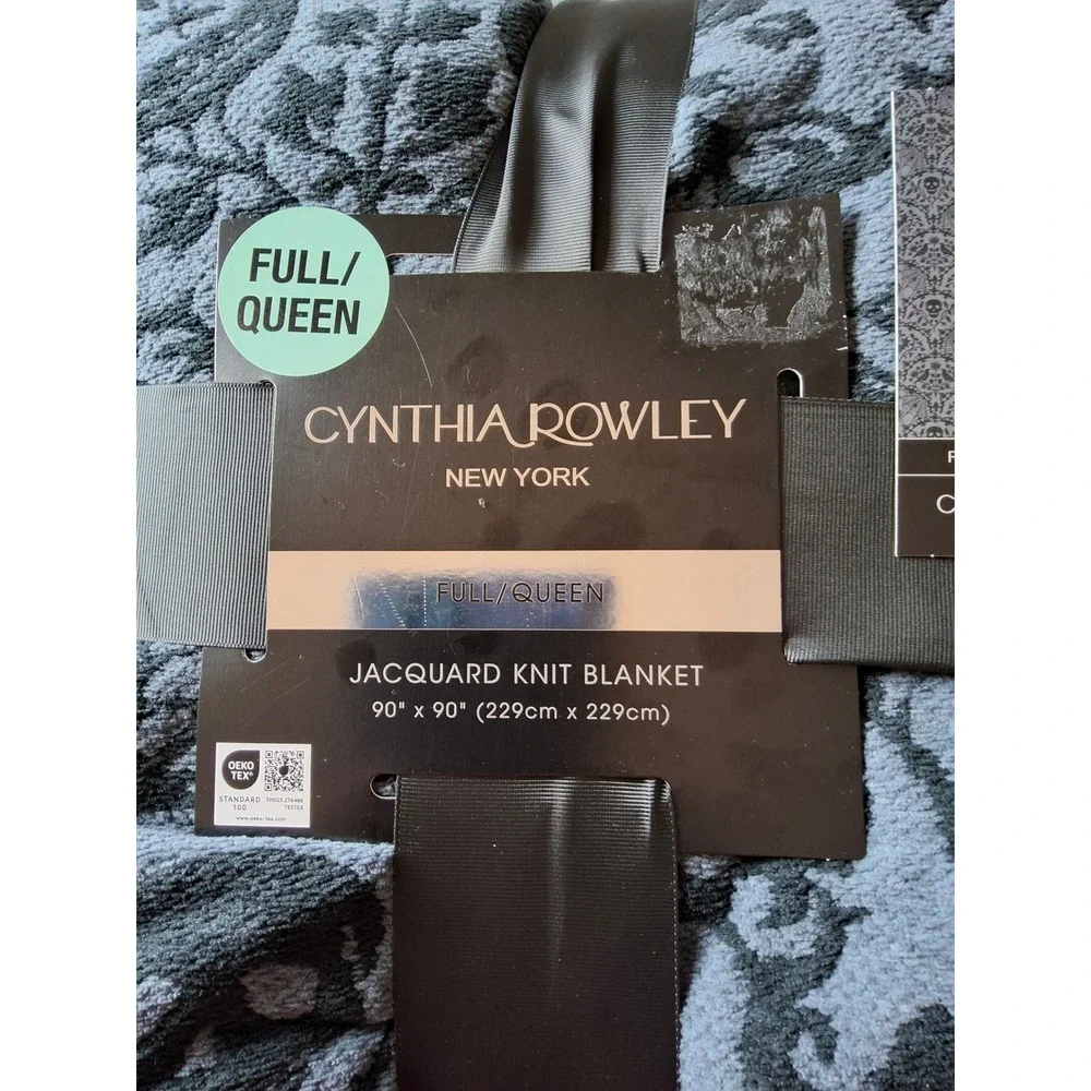 Cynthia Rowley Skull Damask Jacquard Knit Blanket Grey Black Full Queen 90x90